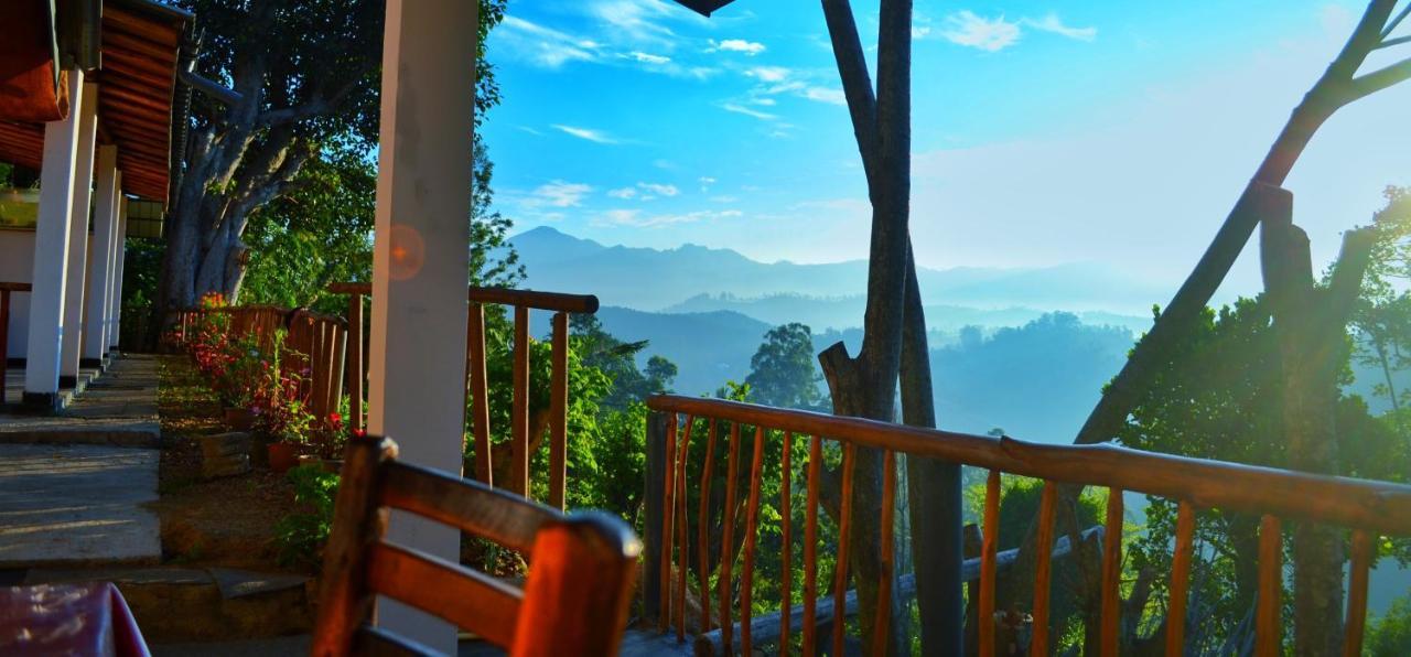Rainbow Sky Cottage Ела Екстериор снимка